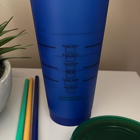 STARBUCKS 24 OZ COLOR - CHANGING CUPS - Picture 4 of 4